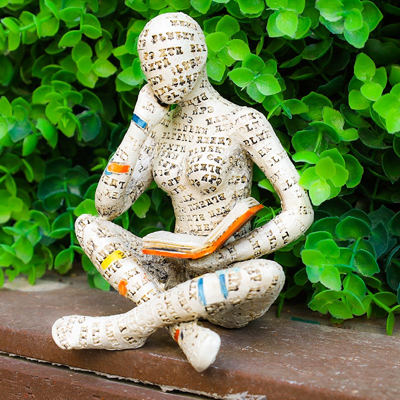 SUENTA Statue Einer Lesenden Denkerin Als Bücherregal Dekoration