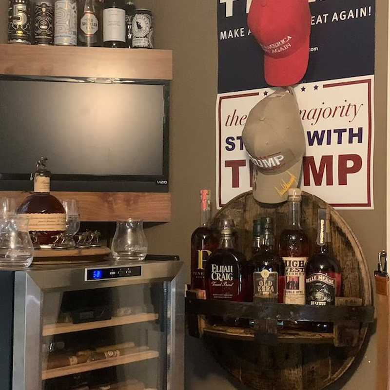 SUENTA Wand Weinregal Aus Bourbonfässern Für Whiskysammlung