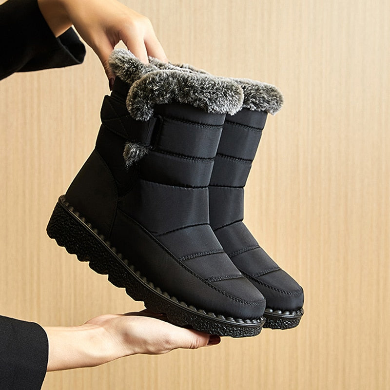 SUENTA Damen Winterschuhe Bequeme Warme Leicht Atmungsaktiv - Winterstiefel Schwarz