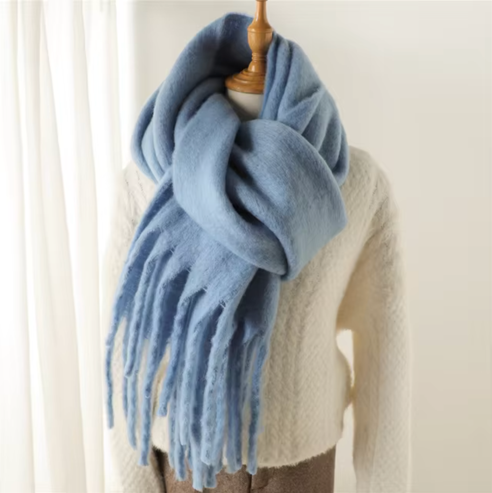 SUENTA Kaschmir-Winter-Schal cashmere-ähnlichem Stoff Lange Fransen Hellblau Einheitsgröße