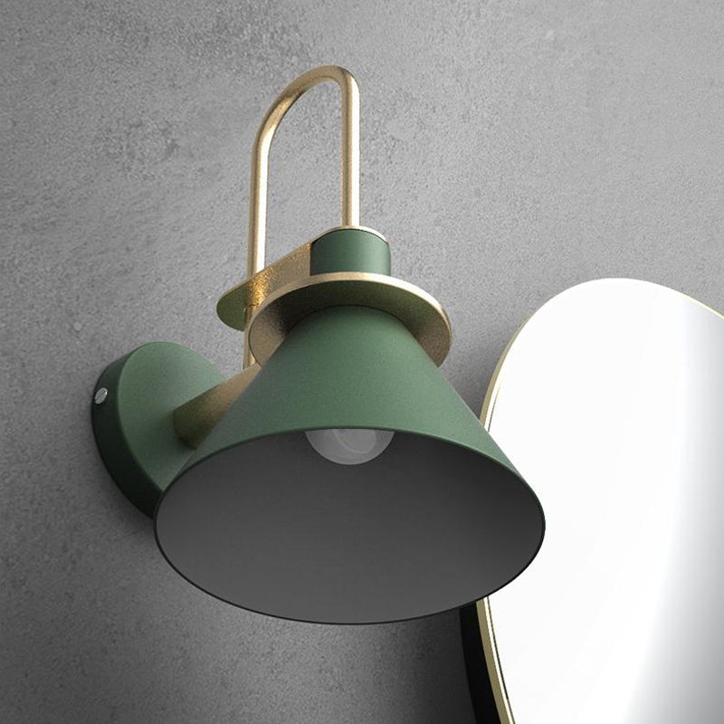 SUENTA Kegel-Wandleuchte Macaron Schwarz Weiß Grün Metall 1-Licht