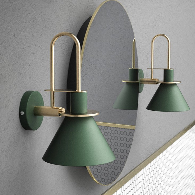 SUENTA Kegel-Wandleuchte Macaron Schwarz Weiß Grün Metall 1-Licht