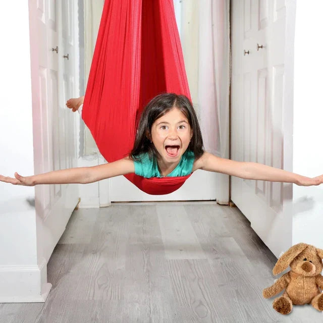 SUENTA Beruhigende Therapieschaukel für Kinder - CalmGlide Rot