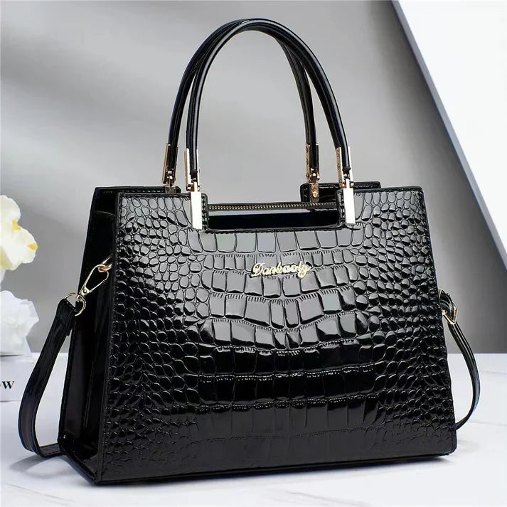 SUENTA Frauen Glänzende Handtasche Schlankes Design Finish Stil Schwarz