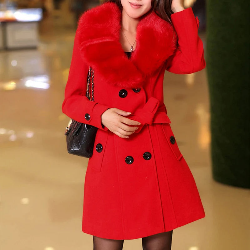 SUENTA Dame Luxuriöser Pelzmantel Anspruchsvolle Eleganz Wärme Rot