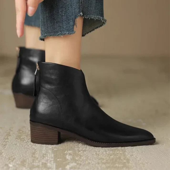 SUENTA Jorjo Damen Stiefeletten - Spitz, Leder mit Reißverschluss