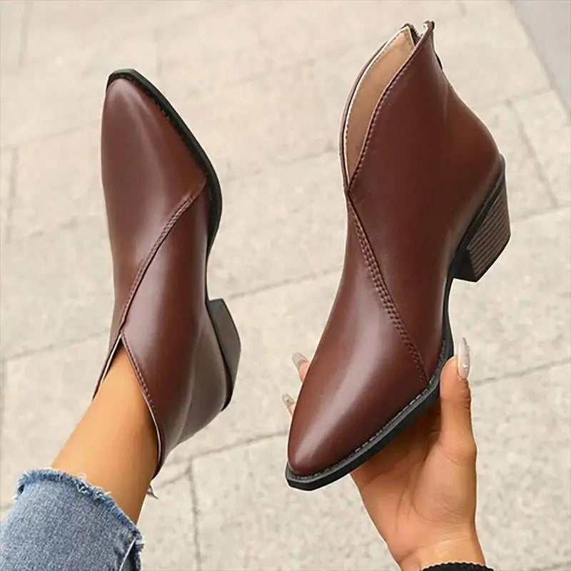 SUENTA Flames Damen Stiefeletten - Spitze Zehenpartie mit Plateau-Absatz Braun