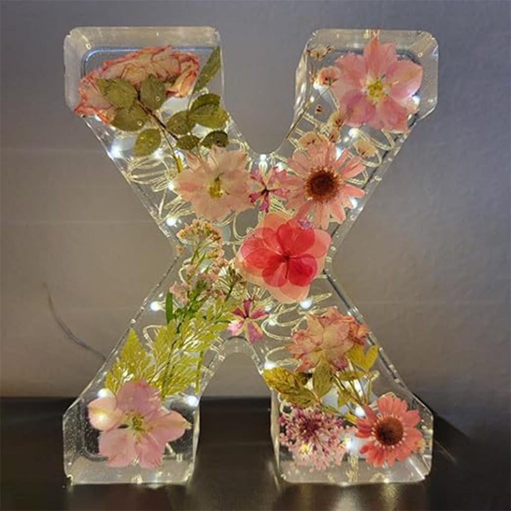 SUENTA Buchstaben-Harzlampe getrockneten Blumen Buchstabendesign X