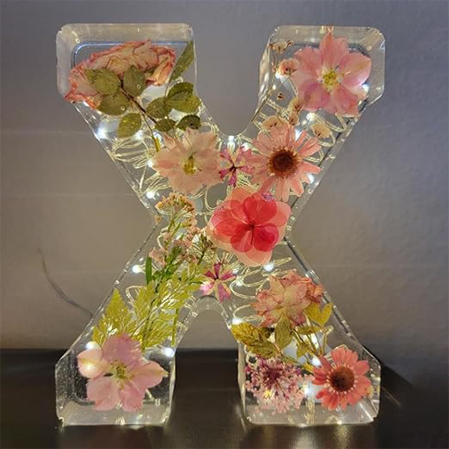 SUENTA Buchstaben-Harzlampe getrockneten Blumen Buchstabendesign X