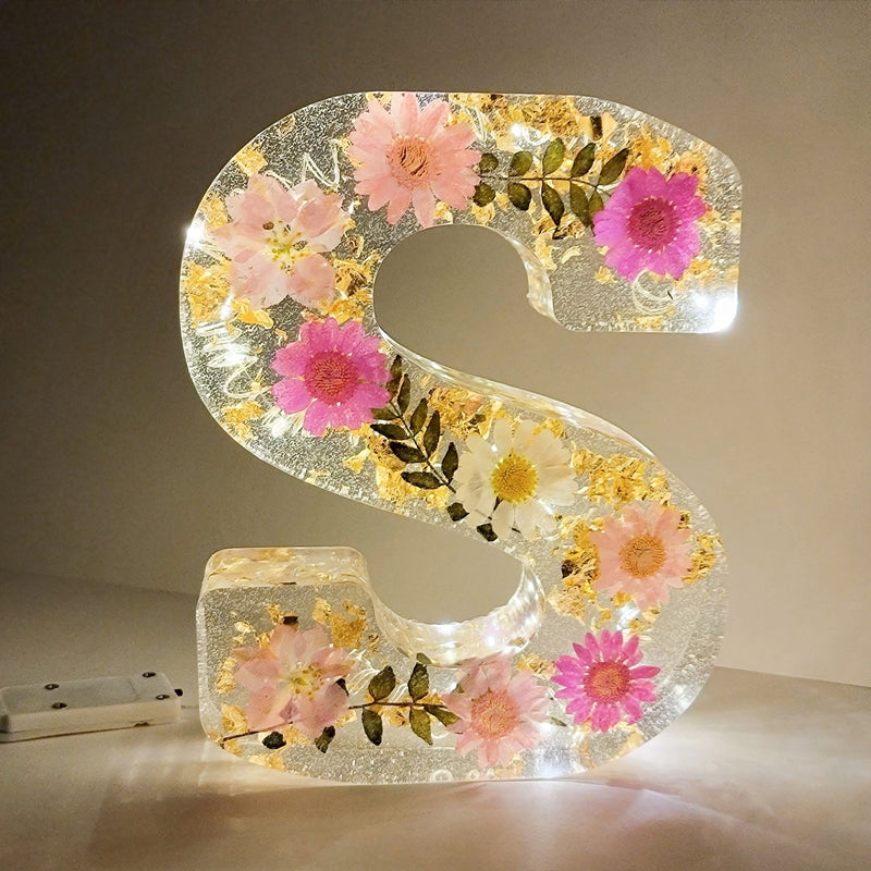 SUENTA Buchstaben-Harzlampe getrockneten Blumen Buchstabendesign S