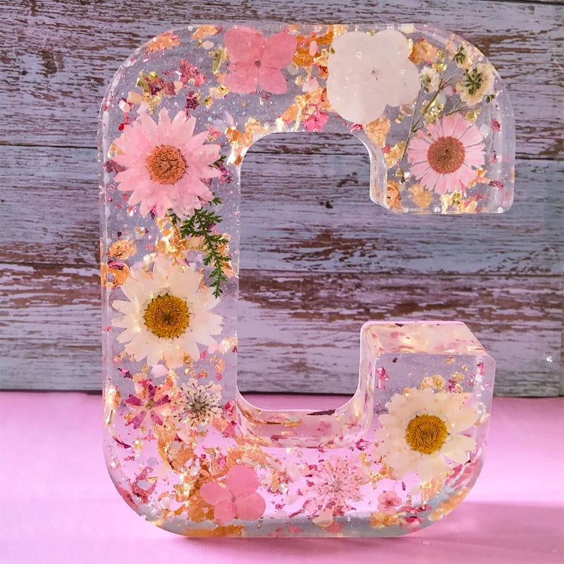 SUENTA Buchstaben-Harzlampe getrockneten Blumen Buchstabendesign C