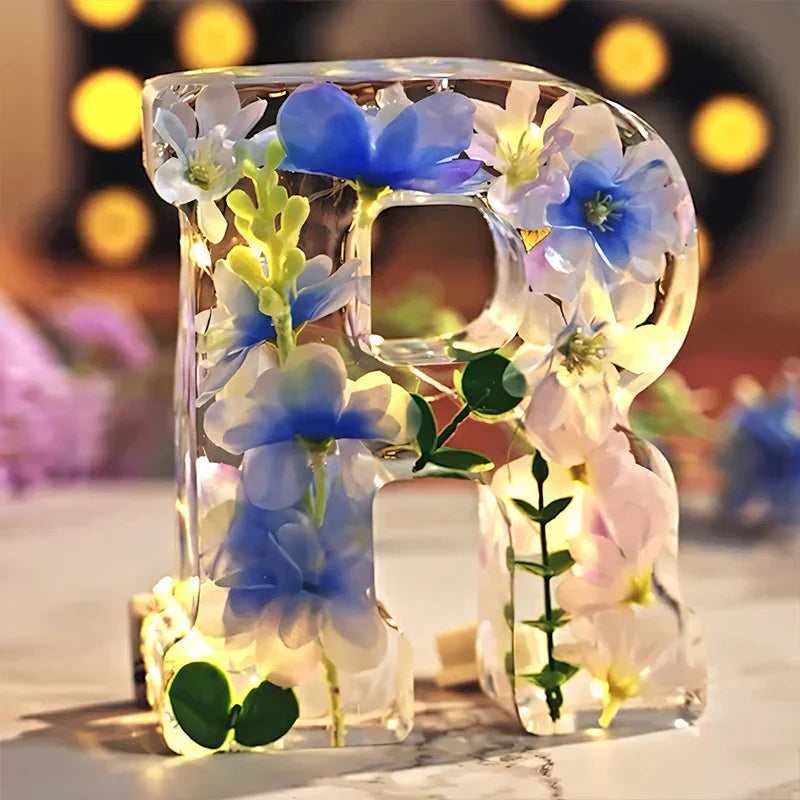 SUENTA Buchstaben-Harzlampe getrockneten Blumen Buchstabendesign R