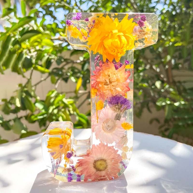 SUENTA Buchstaben-Harzlampe getrockneten Blumen Buchstabendesign J