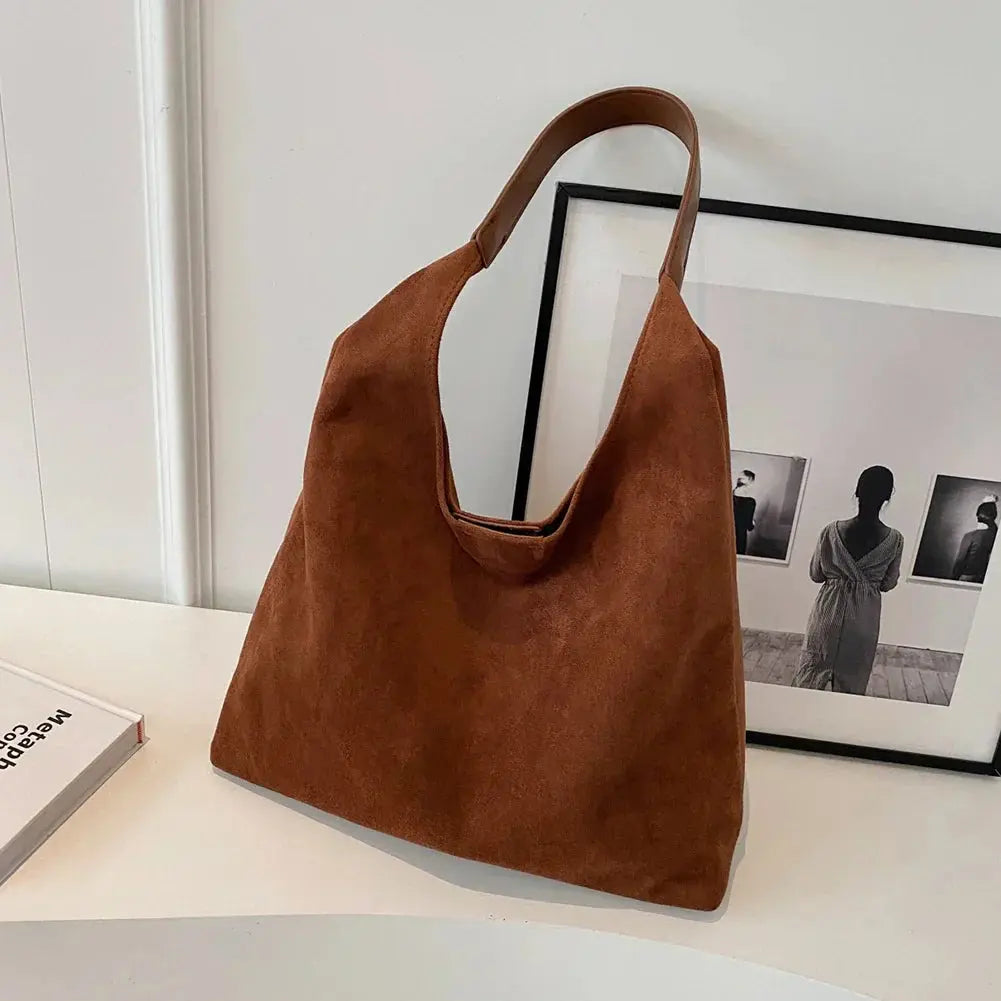 SUENTA Chloé | Damen-Schultertasche – Weiches Wildleder, luxuriöse Textur & Bohème-Eleganz braun