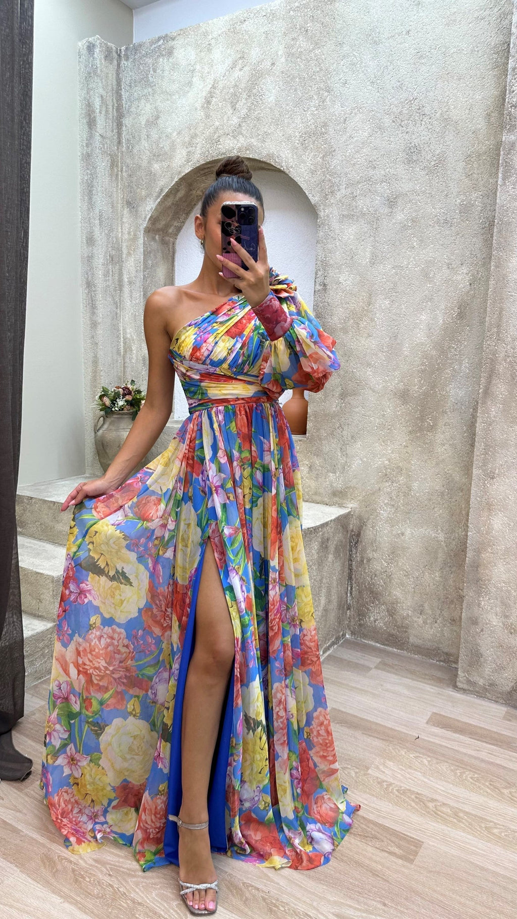 SUENTA Luna | Damen Maxikleid Mit Schlitz – Seidige Textur & Exklusiver Floral-Print Mehrfarbig