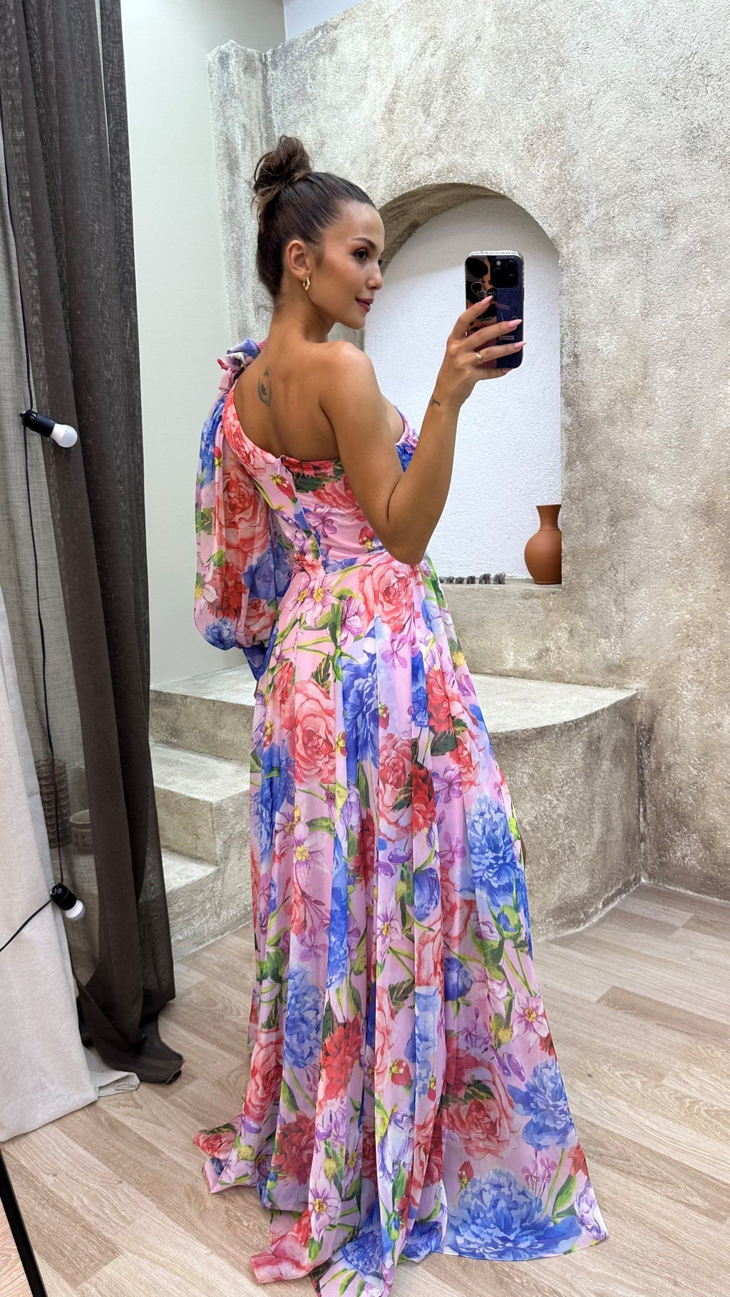 SUENTA Luna | Damen Maxikleid Mit Schlitz – Seidige Textur & Exklusiver Floral-Print