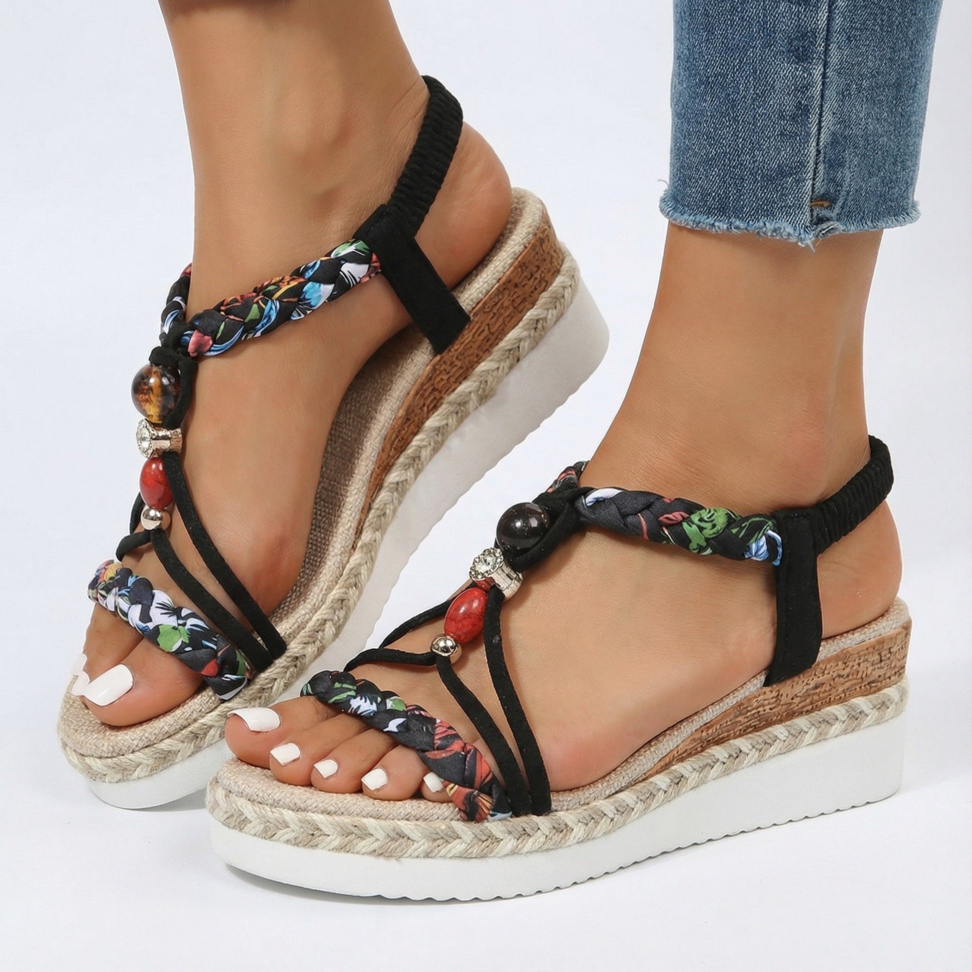 SUENTA Damen Slip-On Sandalen – Geflochtene Riemen & Moderne Plateausohle