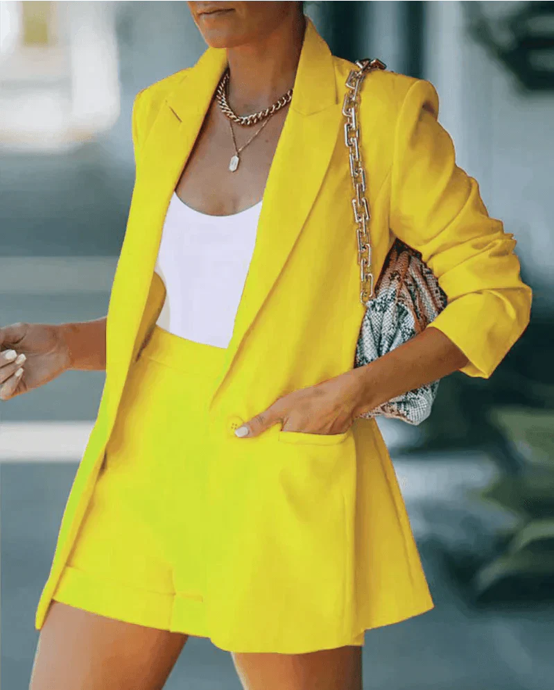 SUENTA Damen Zweiteiler Set – Stilvolles Outfit mit Edlem Blazer und Lässigen Shorts Gelb