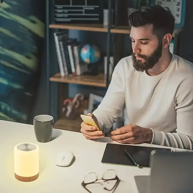 SUENTA Dimmbares LED Nachtlicht mit Modernem Design und Farbwechsel