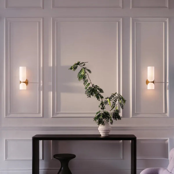 SUENTA Doppelkopf-Glas-Wandleuchte, LED-Wandleuchte