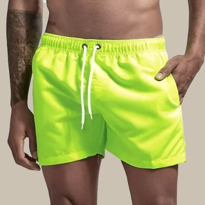 SUENTA Obsidian | Herren Badeshorts schnelltrocknend mit elastischem Bund grün