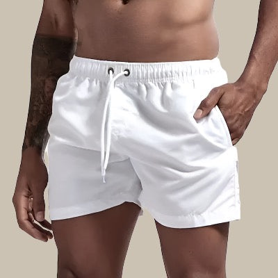 SUENTA Obsidian | Herren Badeshorts schnelltrocknend mit elastischem Bund weiß