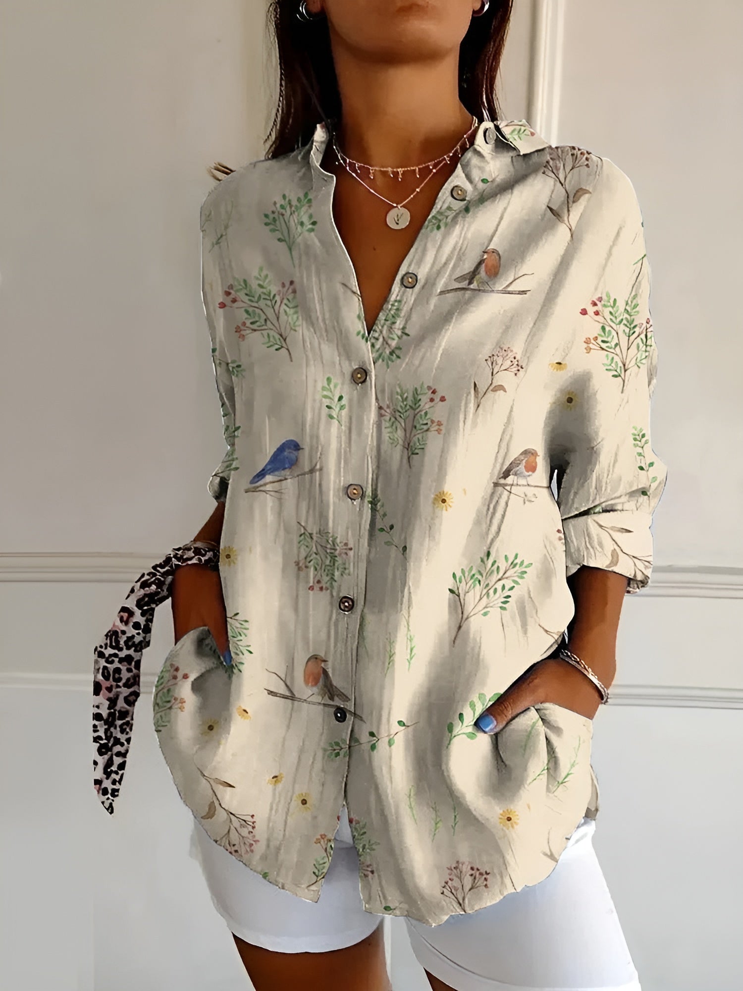 SUENTA Parsha | Damenhemd – Stilvolles Blumenmuster, leichte Passform & feminine Bequemlichkeit Fugle