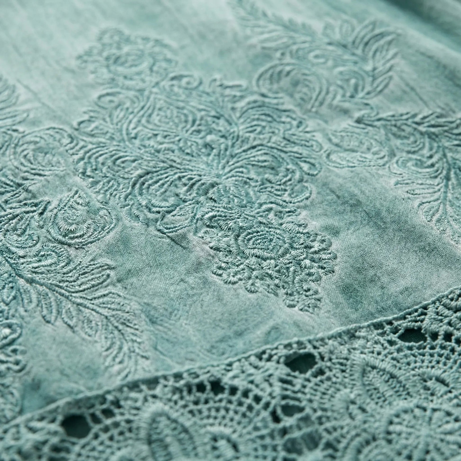 SUENTA Estelo | Tunikakleid für Damen – Besticktes Kleid mit V-Ausschnitt und Spitzenbesatz