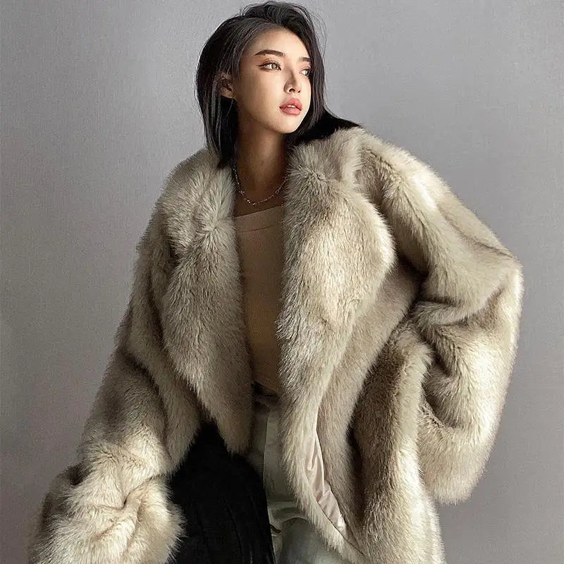 SUENTA Damen Pelzmantel Plüschpelzmode Luxuriösen Glamour Textur