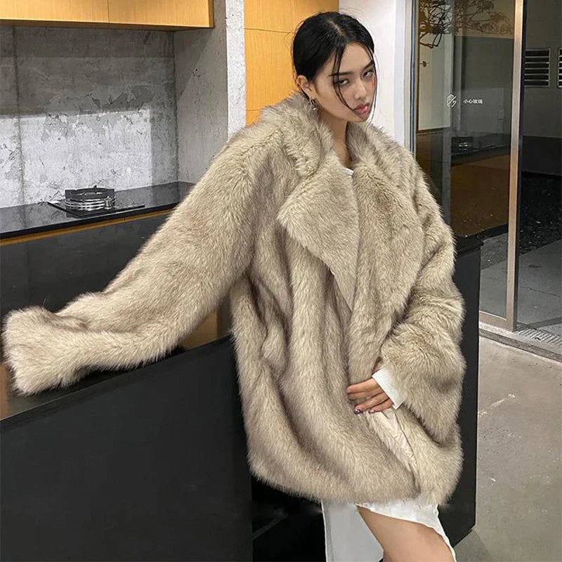 SUENTA Damen Pelzmantel Plüschpelzmode Luxuriösen Glamour Textur