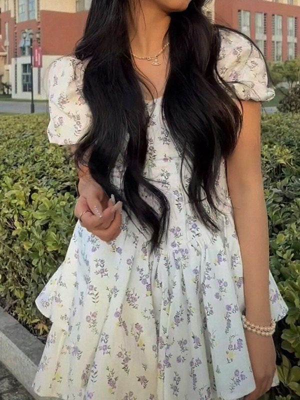 SUENTA Damen Französisches geblümtes, figurbetontes Minikleid mit Korsett und Puffärmeln