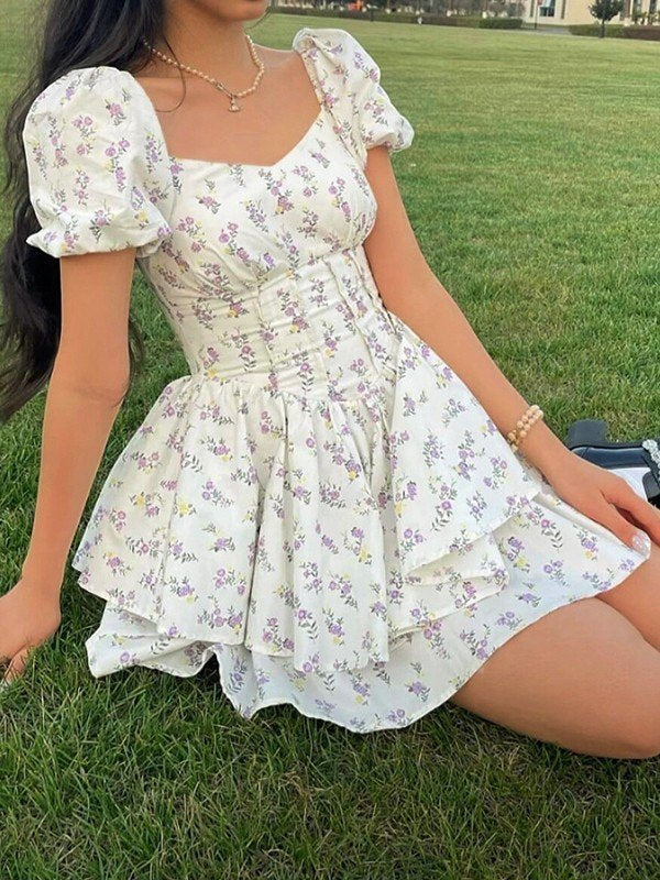 SUENTA Damen Französisches geblümtes, figurbetontes Minikleid mit Korsett und Puffärmeln