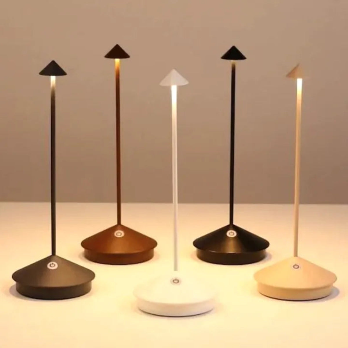 SUENTA Kabellose Dimmbare LED Tischlampe Innen Und Außenbereich