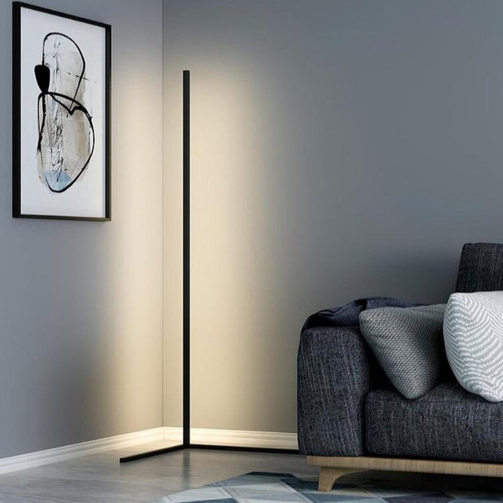 SUENTA LED Eckleuchte Mit Fernbedienung Und Dimmfunktion Für Räume RGB + Warm + Kaltweiß dimmbar Schwarz