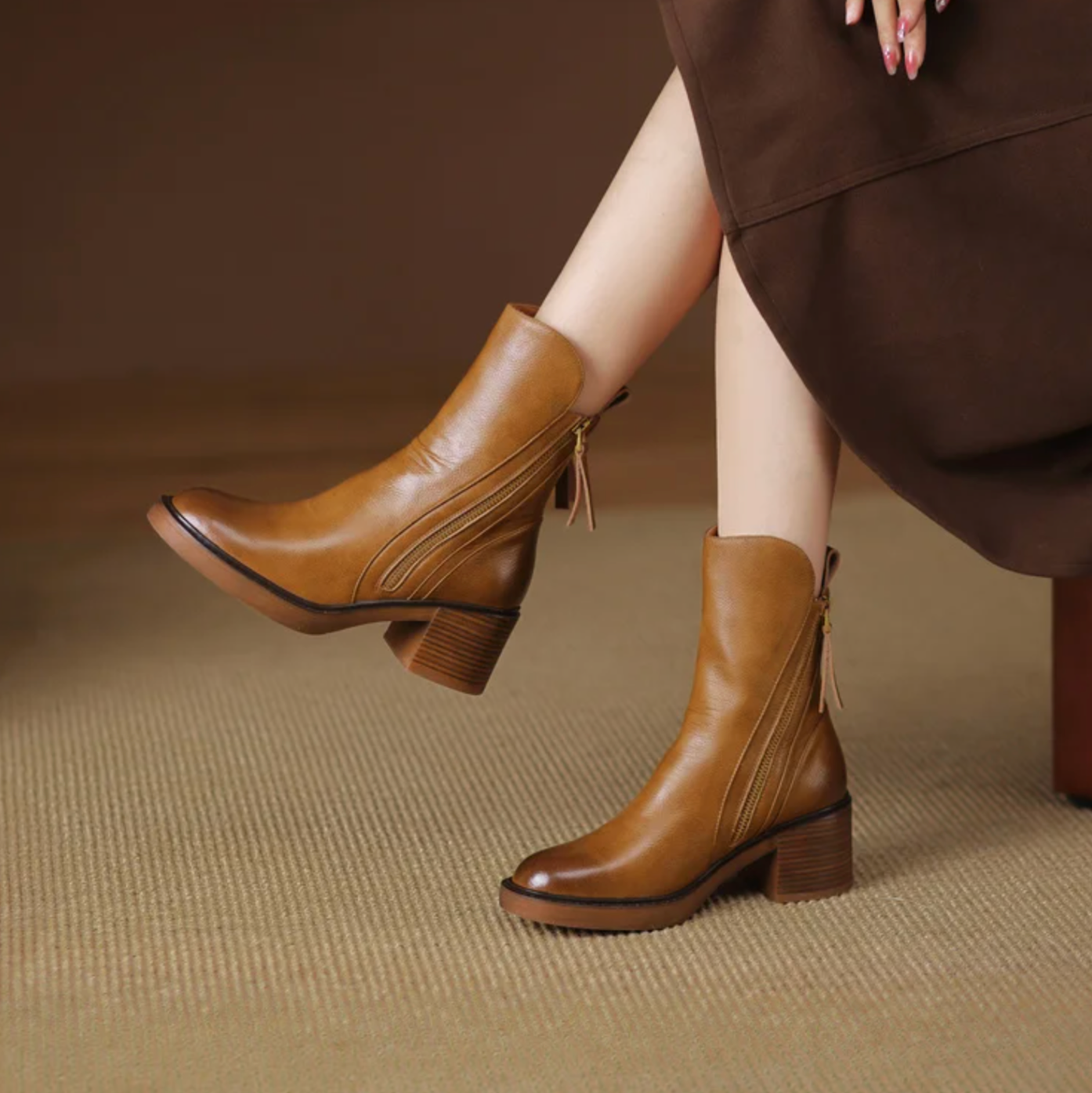 SUENTA Leder-Ankle-Boots Stilvolle Stiefeletten Weiche Leder Blockabsatz Reißverschluss