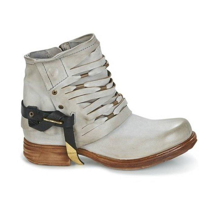 SUENTA Venice Damen Stiefeletten mit Absatz - In Schwarz, Grau und Blau Grau