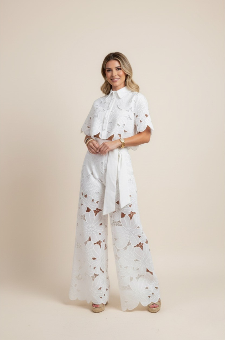 SUENTA Damen Zweiteiler mit Cut-Outs – Blütenblatt-Design