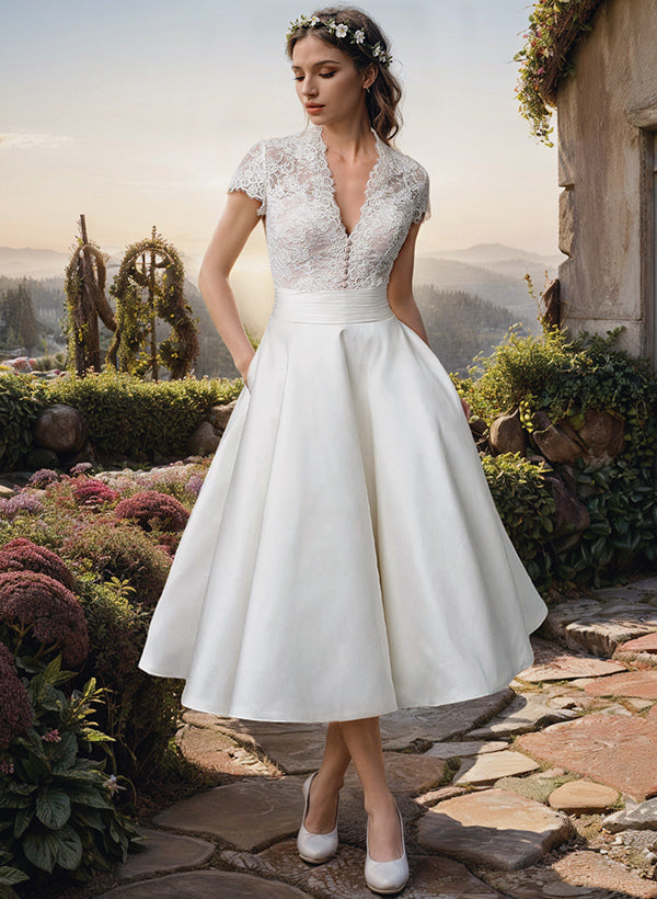 SUENTA Damen Elegante V-Ausschnitt Brautkleid Midilänge Look Weiß