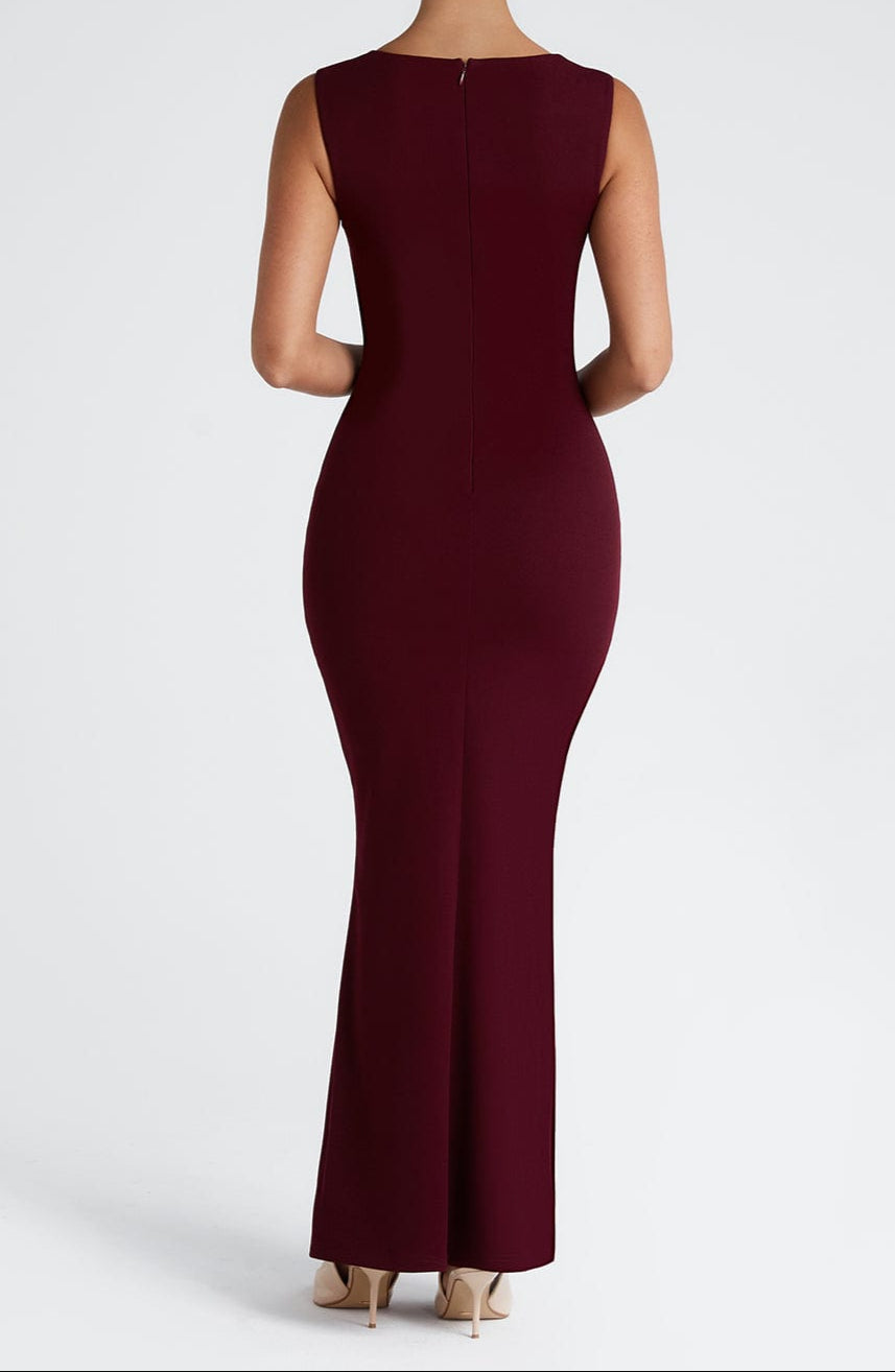 SUENTA Damen Maxikleid Kirschlack mit eckigen Ausschnitt Plissiertes Oberteil