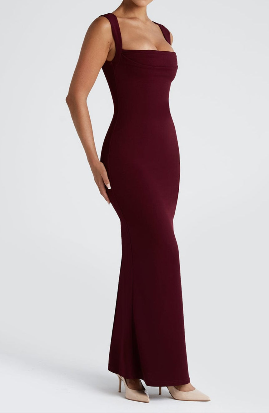 SUENTA Damen Maxikleid Kirschlack mit eckigen Ausschnitt Plissiertes Oberteil