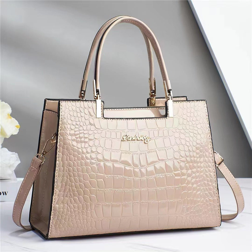 SUENTA Sophé | Glänzende Krokodil Handtasche Khaki