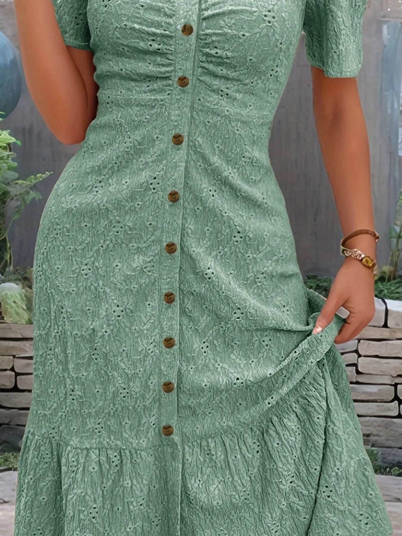 SUENTA Midikleid mit Ösenknopfleiste und V-Ausschnitt
