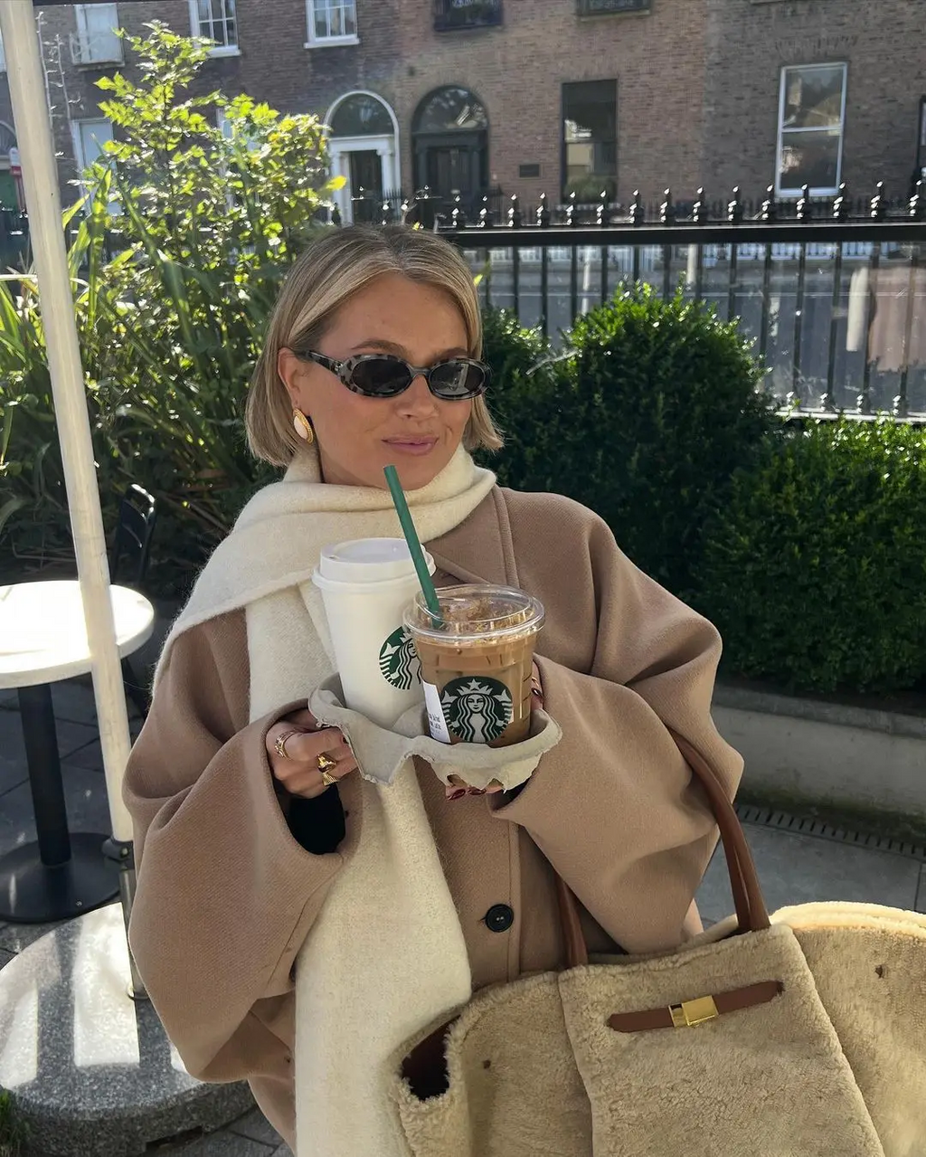 SUENTA Damen Oversized-Damenmantel Wollmischung Doppelter Knopfleiste Reverskragen