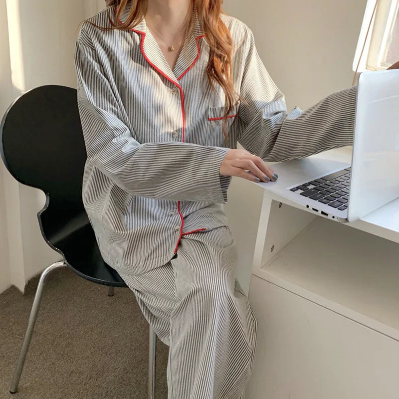 SUENTA Damen Pyjama Zweiteilig Mit Knopfleiste Klassische Streifen Grau