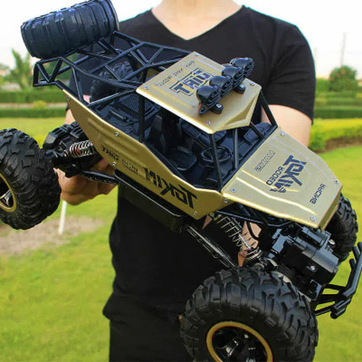 SUENTA RC-LKW Fernsteuerbares 4WD-Spielzeug Offroad-Spaß für Kinder Gold