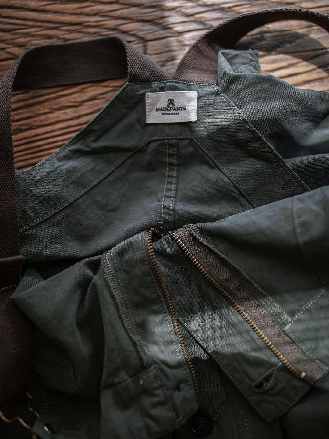 SUENTA Herren Gerundete Patch-Taschen Leichte Canvas Latzhose 8,5 Oz - Overall