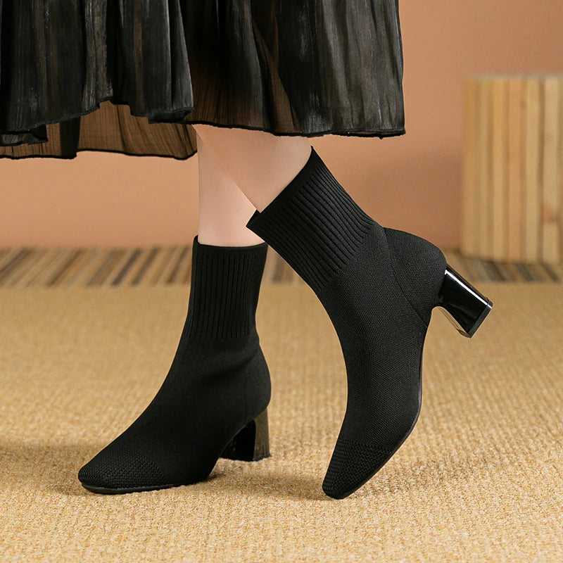 SUENTA Souls Damen Stiefeletten - Bequem aus der Komfort-Kollektion Schwarz