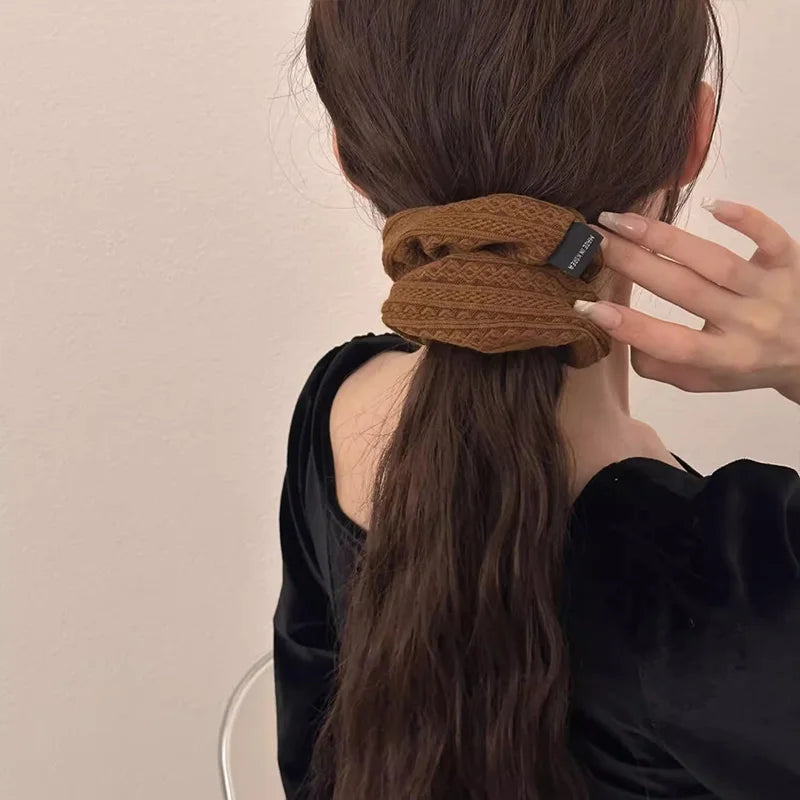 SUENTA Vintage Knit Pattern Hair Scrunchie for Women & Girls - Oversized Knitted Elastic Hair Tie & Sweet Retro Ponytail Holder Fashion Hair Accessory