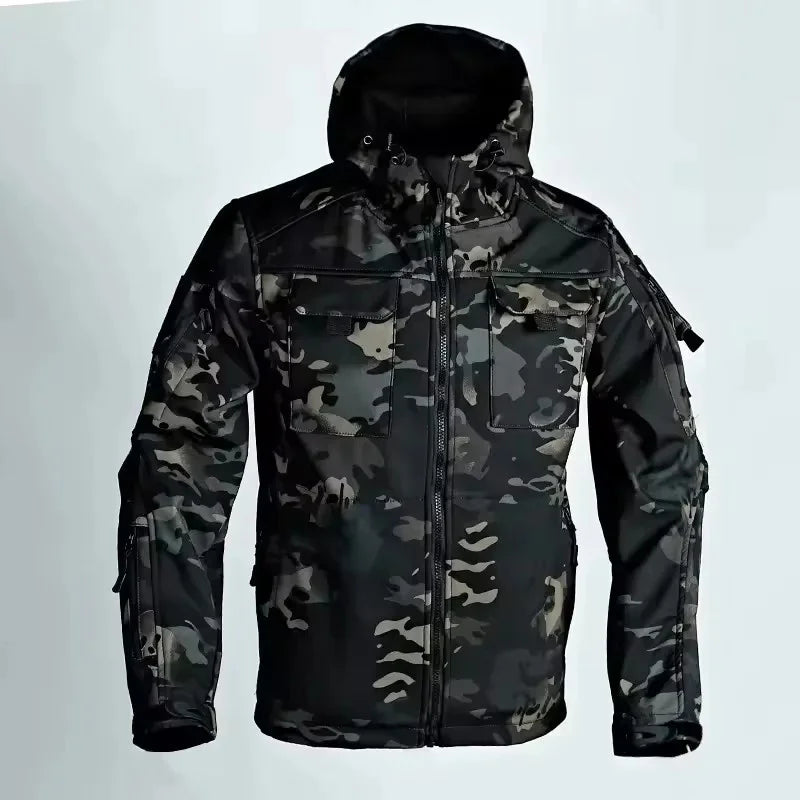 SUENTA Herren Softshell Jacke mit Kapuze Wind und Wetter Taschen Tarnung Schwarz