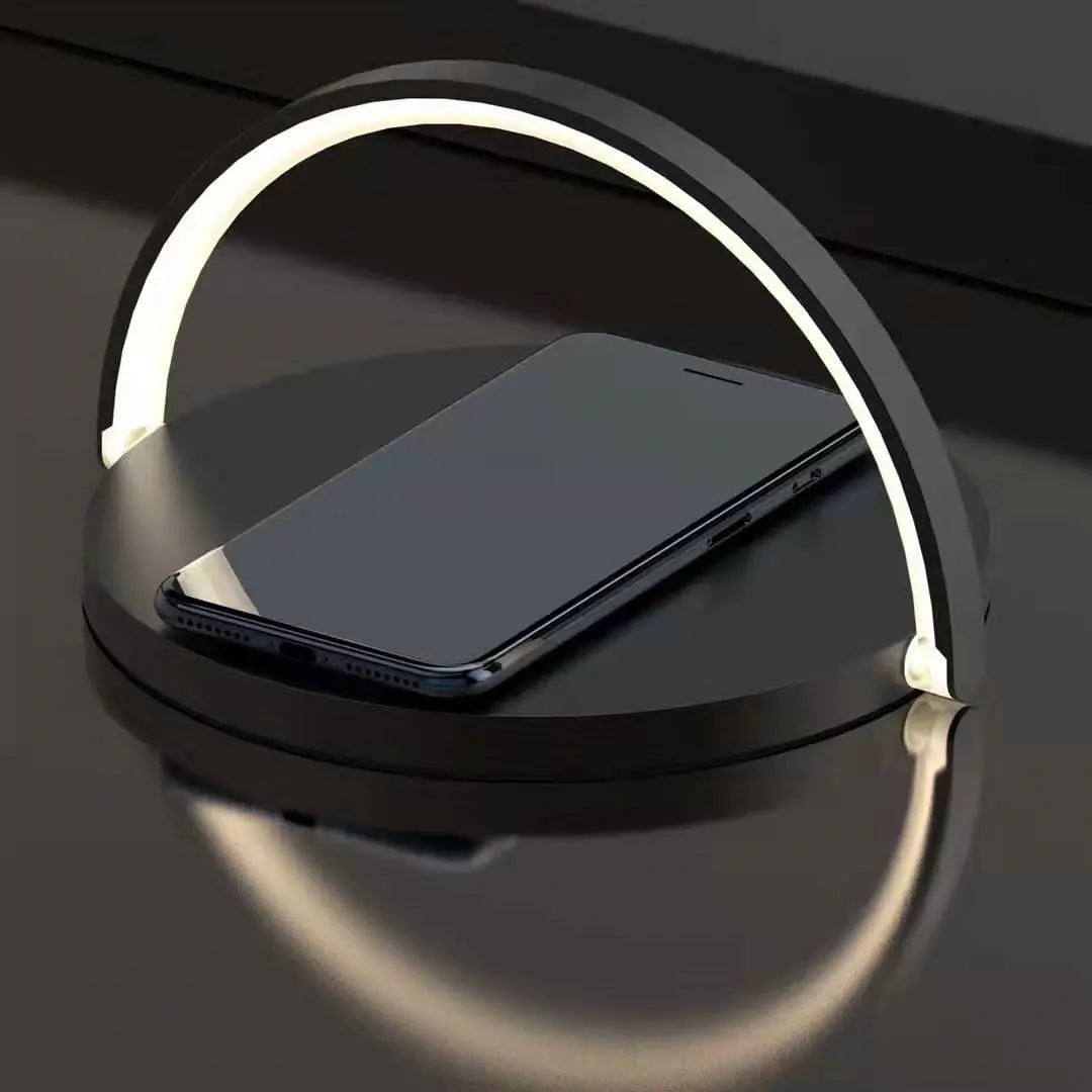 SUENTA 10 W Tischlampe Mit Kabellosem Ladegerät Für Zuhause Schwarz
